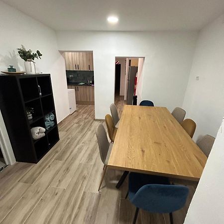 Apartamento Recien Reformado Con 5 Habitaciones Y 3 Banos Madrid Exterior foto
