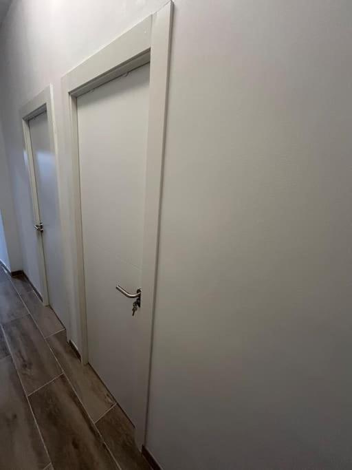 Apartamento Recien Reformado Con 5 Habitaciones Y 3 Banos Madrid Exterior foto
